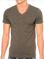 Áo thun cổ tròn 04